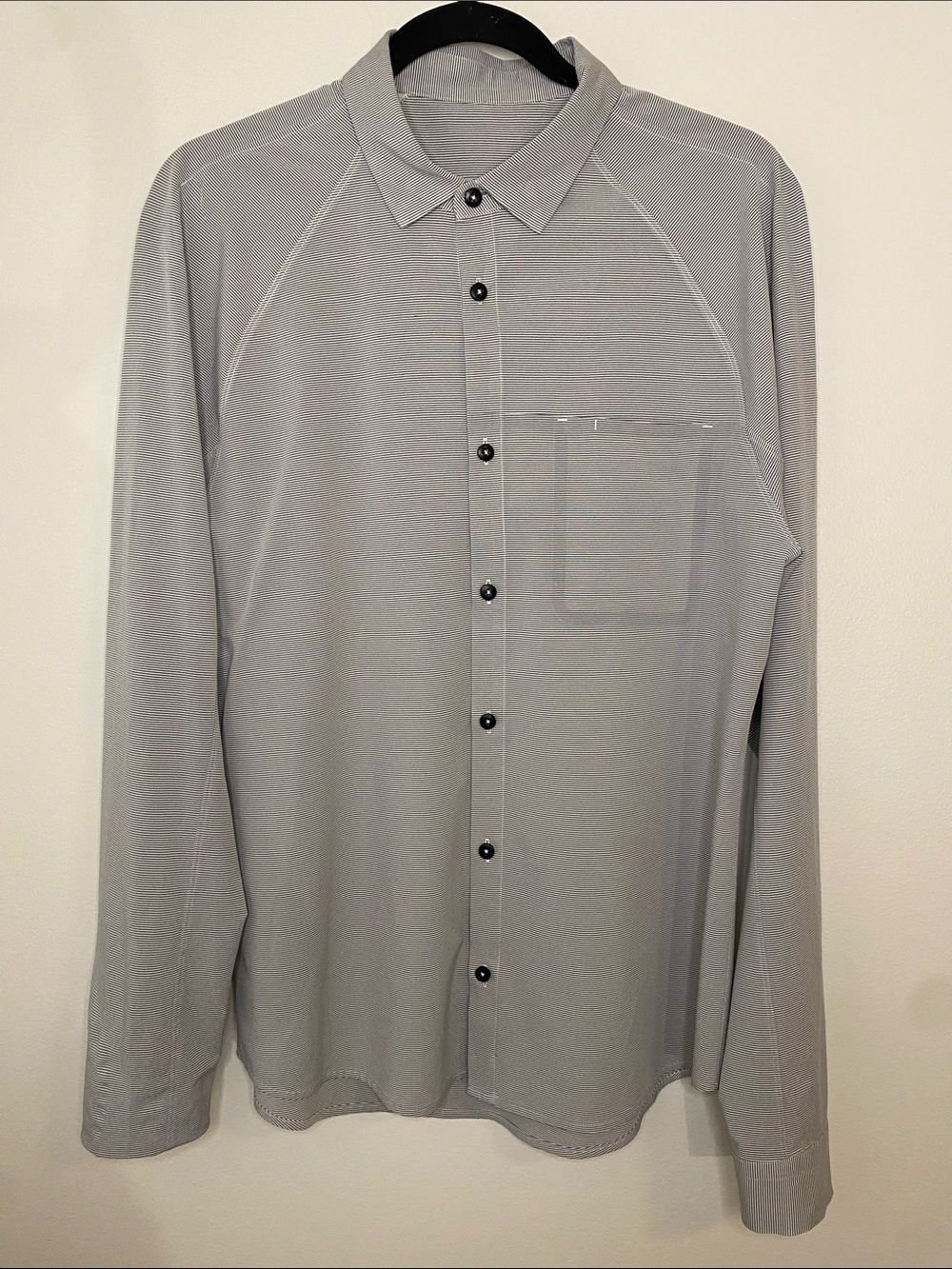 Lululemon Voyage Long Sleeve Buttondown Activewear Striped White Light Gray